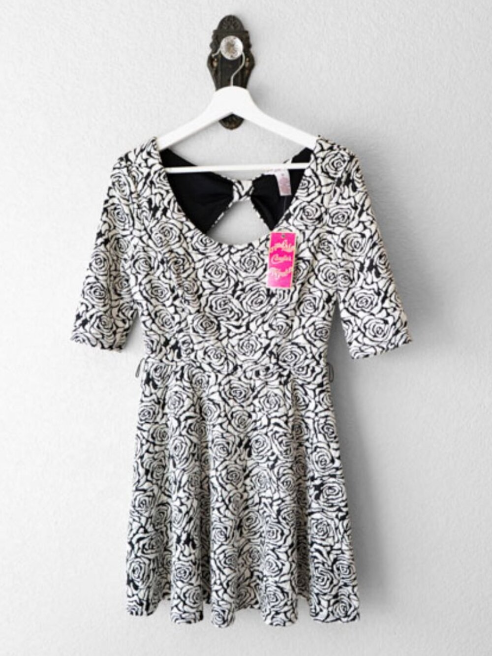 Candies NWT Black White Floral Dress Fit Flare Cutout Back Size Medium